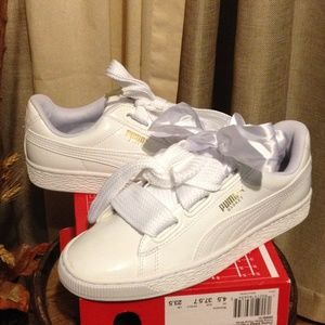 PUMA Pattent Leather Ribbon Phat Lace Sneakers